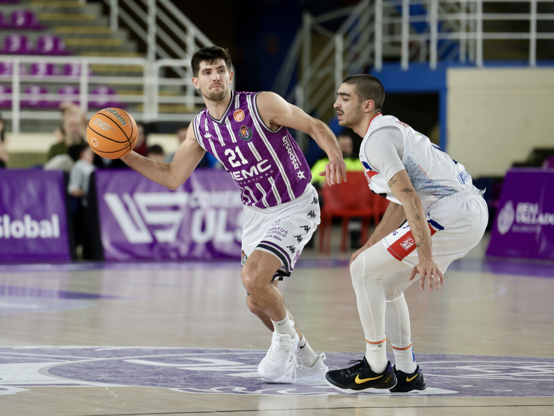 Las imágenes del partido del Real Valladolid en la Copa de España