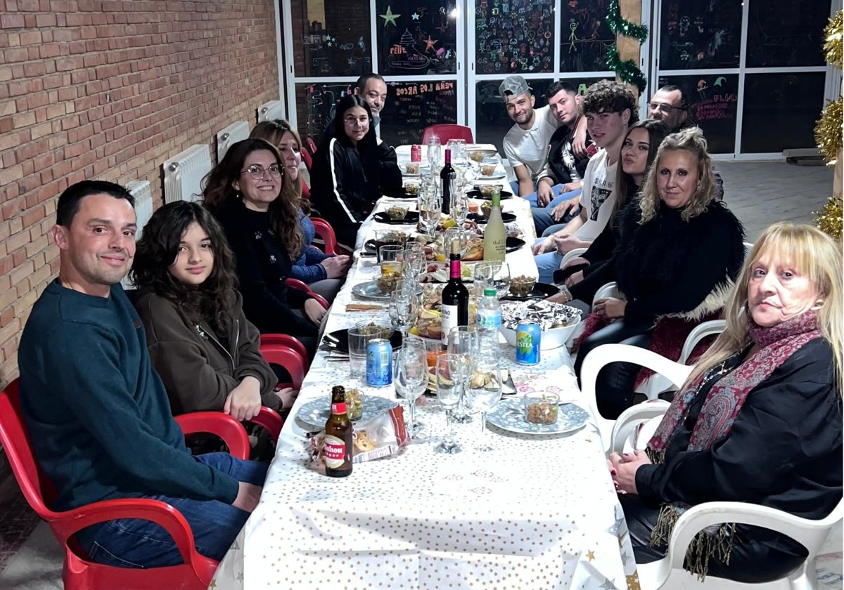 Cena de Nochebuena en el bar de Santa Eufemia del Arroyo