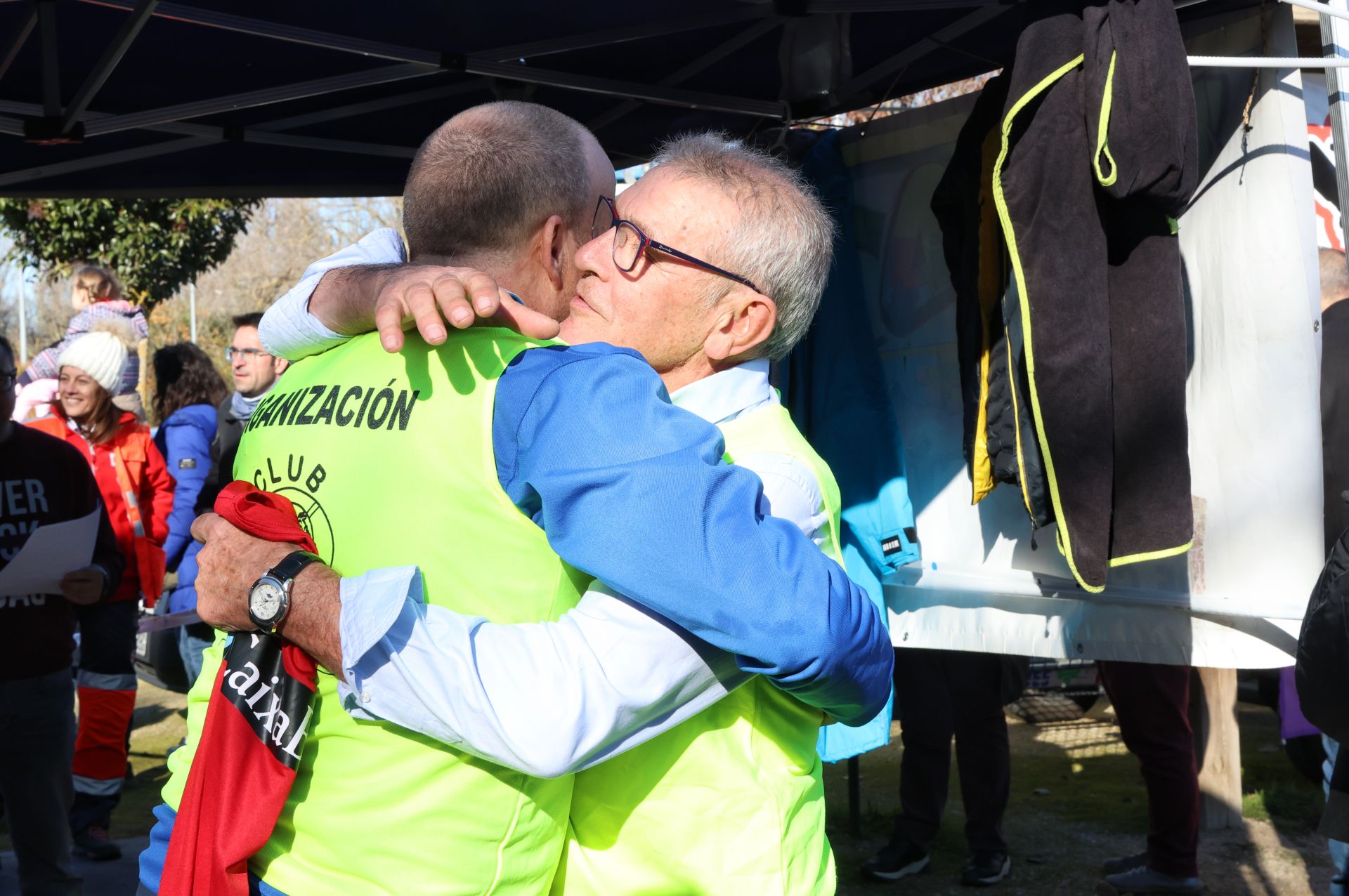 Chapuzón navideño y solidario en Palencia