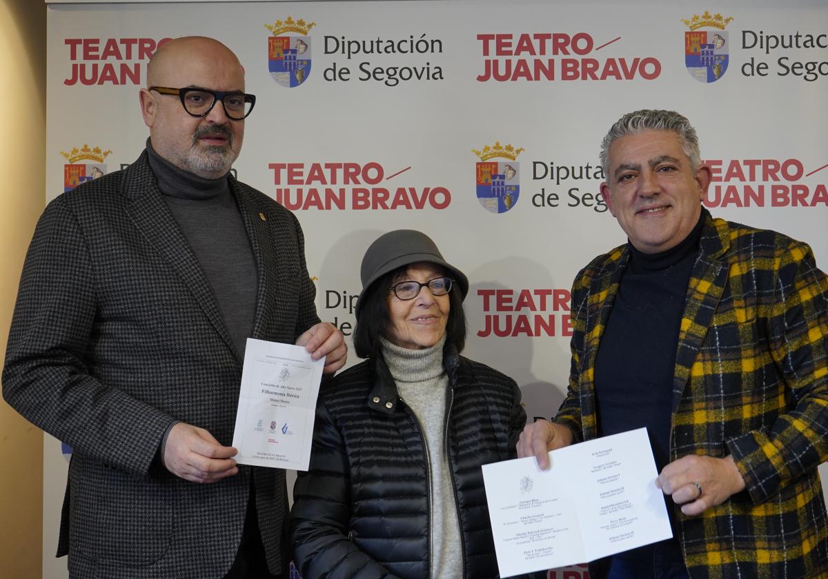 Juan Carlos Monroy, Carmen Grúber y José María Bravo, durante la presentación de los conciertos.