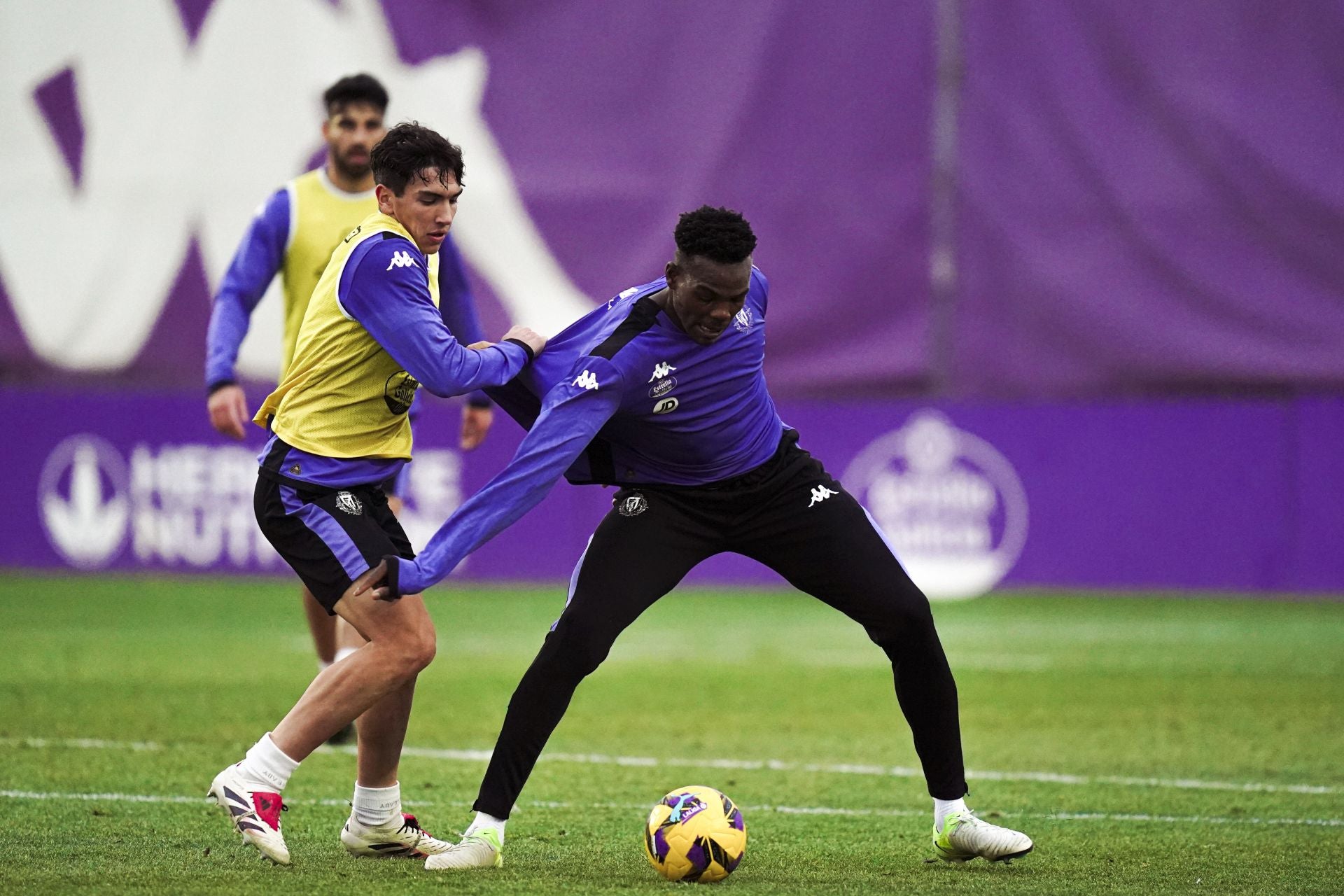 Las imágenes de la vuelta a los entrenamientos del Real Valladolid tras el parón de Navidad