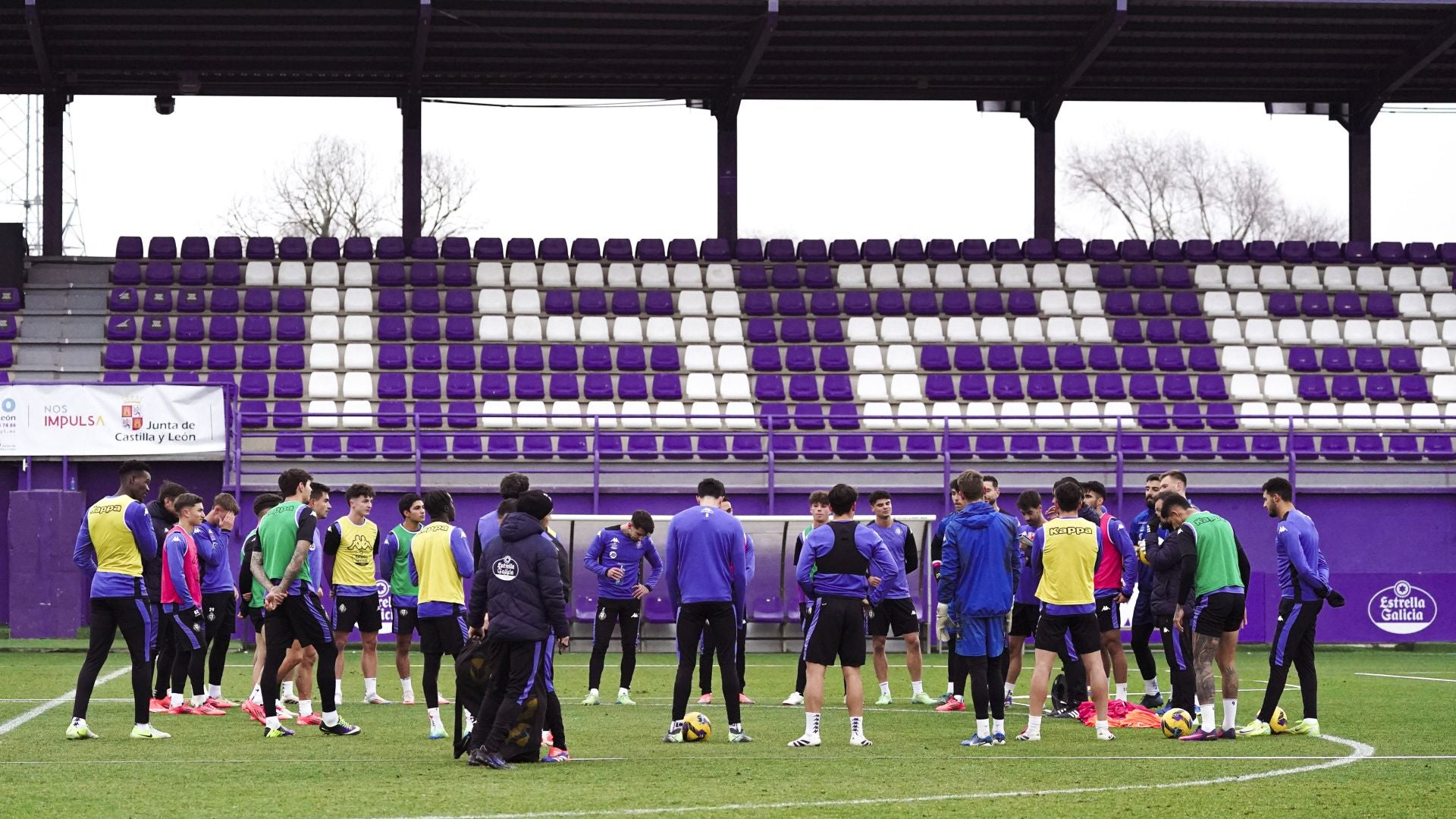 Las imágenes de la vuelta a los entrenamientos del Real Valladolid tras el parón de Navidad