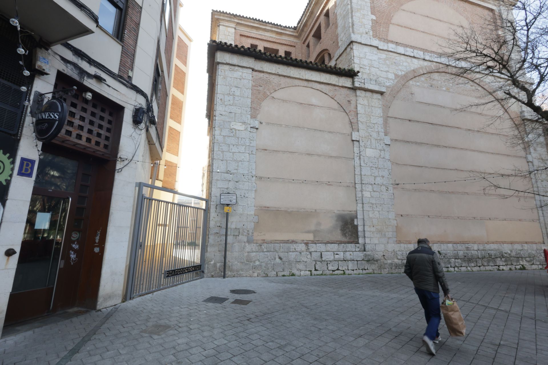 Las imágenes de la nueva plaza Francisco de Praves