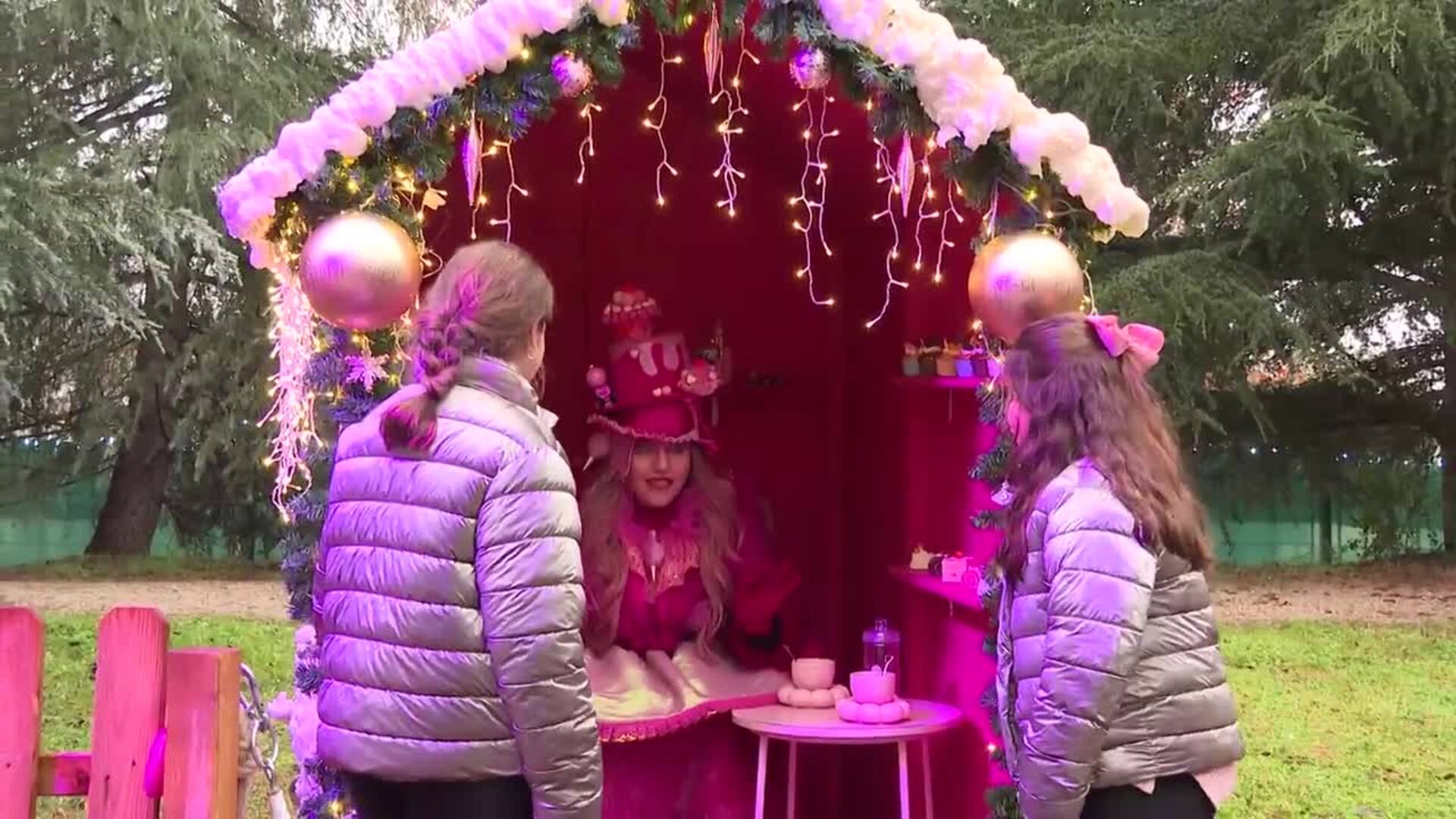 Los Reyes Magos esperan la llegada de la noche más mágica del año en los Jardines del Botánico