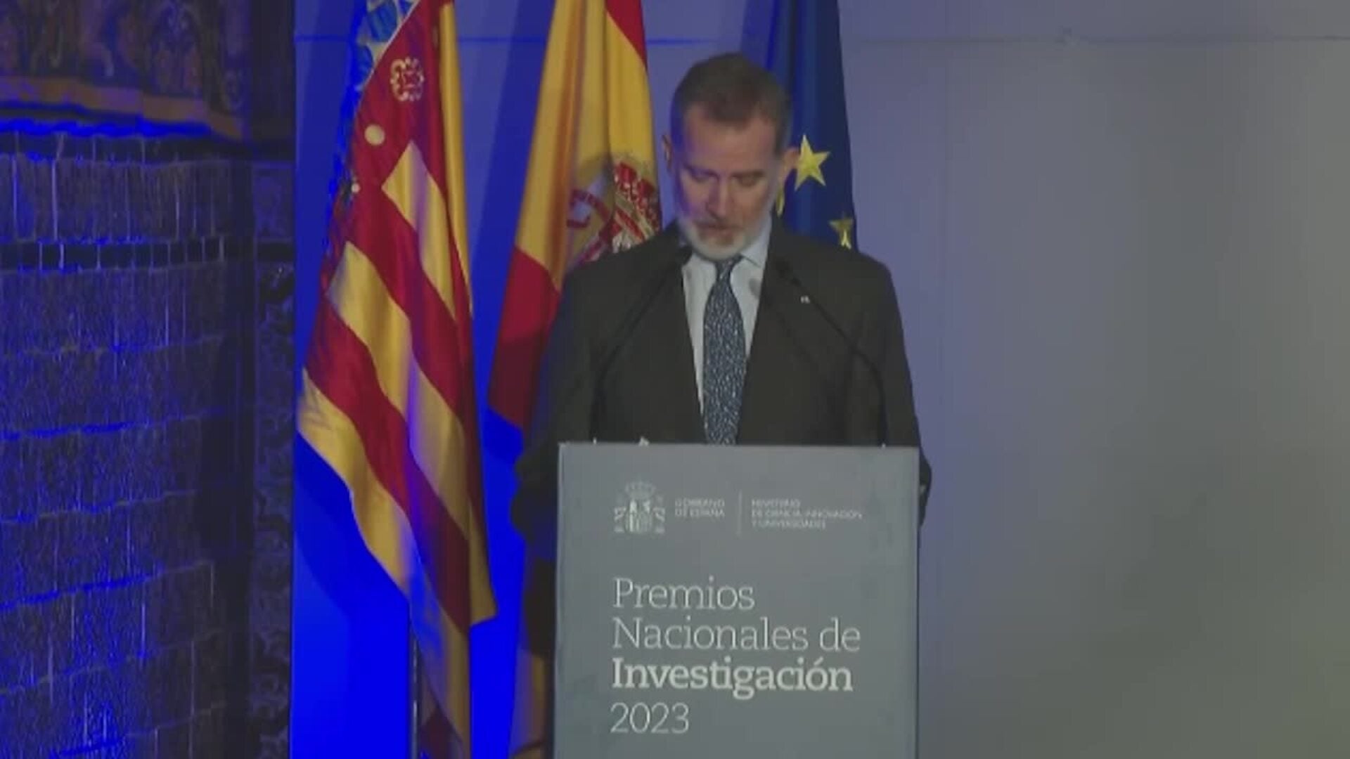 El Rey llama a invertir en ciencia