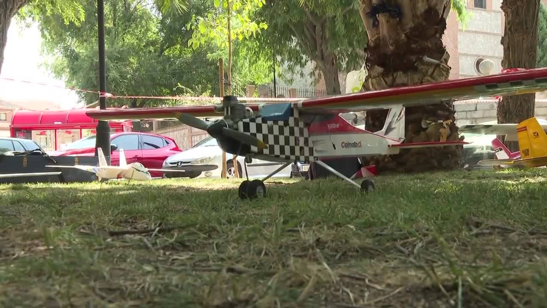 Club aeromodelismo "Juan de la Cierva" fomenta la afición a la aviación entre jóvenes y mayores