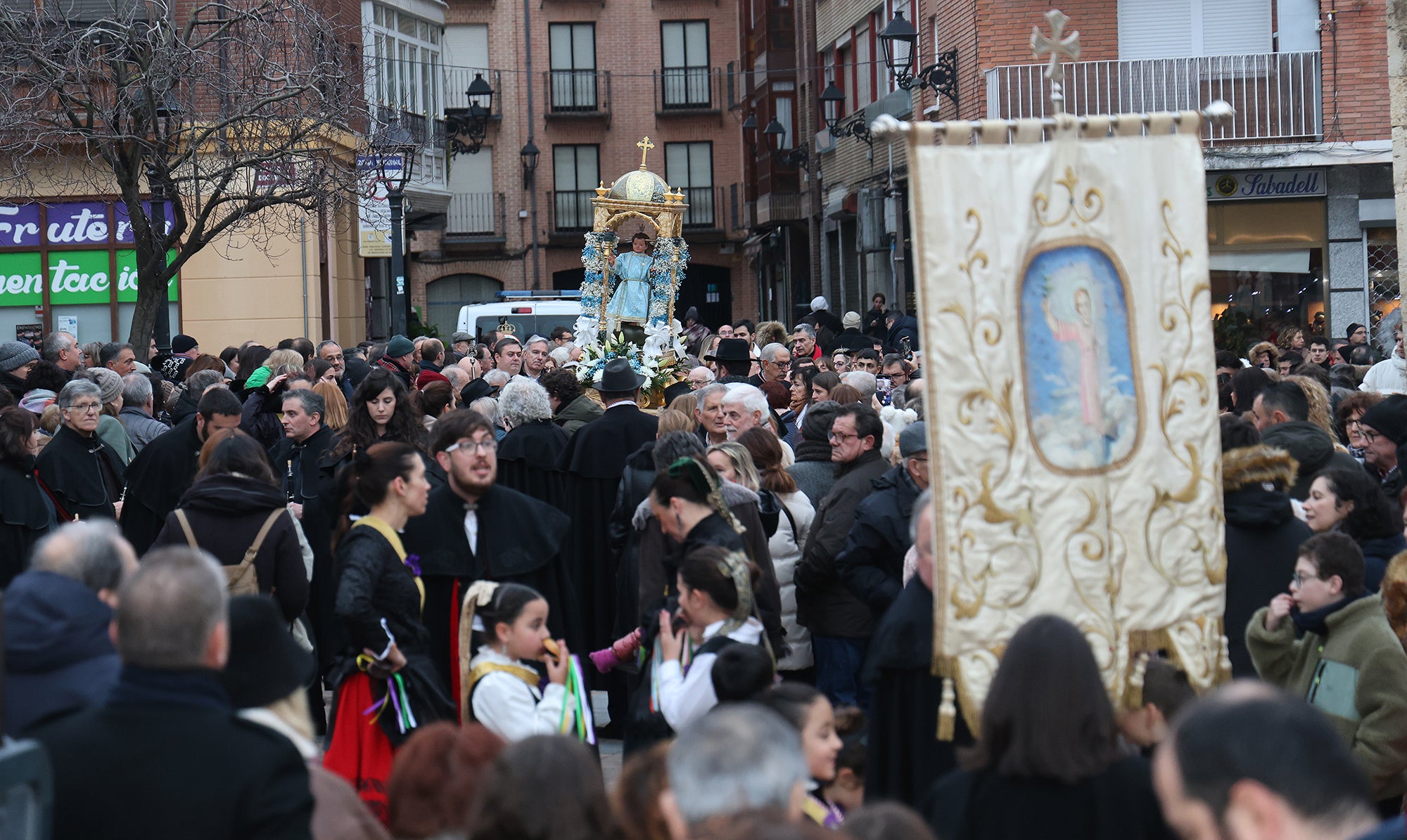 Así ha sido el Bautizo del Niño en Palencia