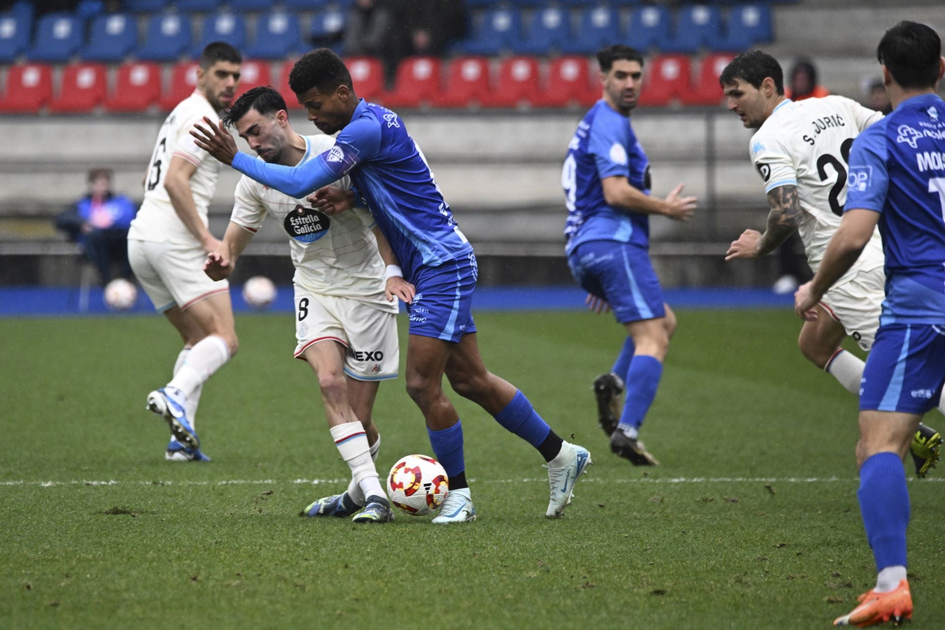 La eliminación del Real Valladolid en Ourense, en imágenes