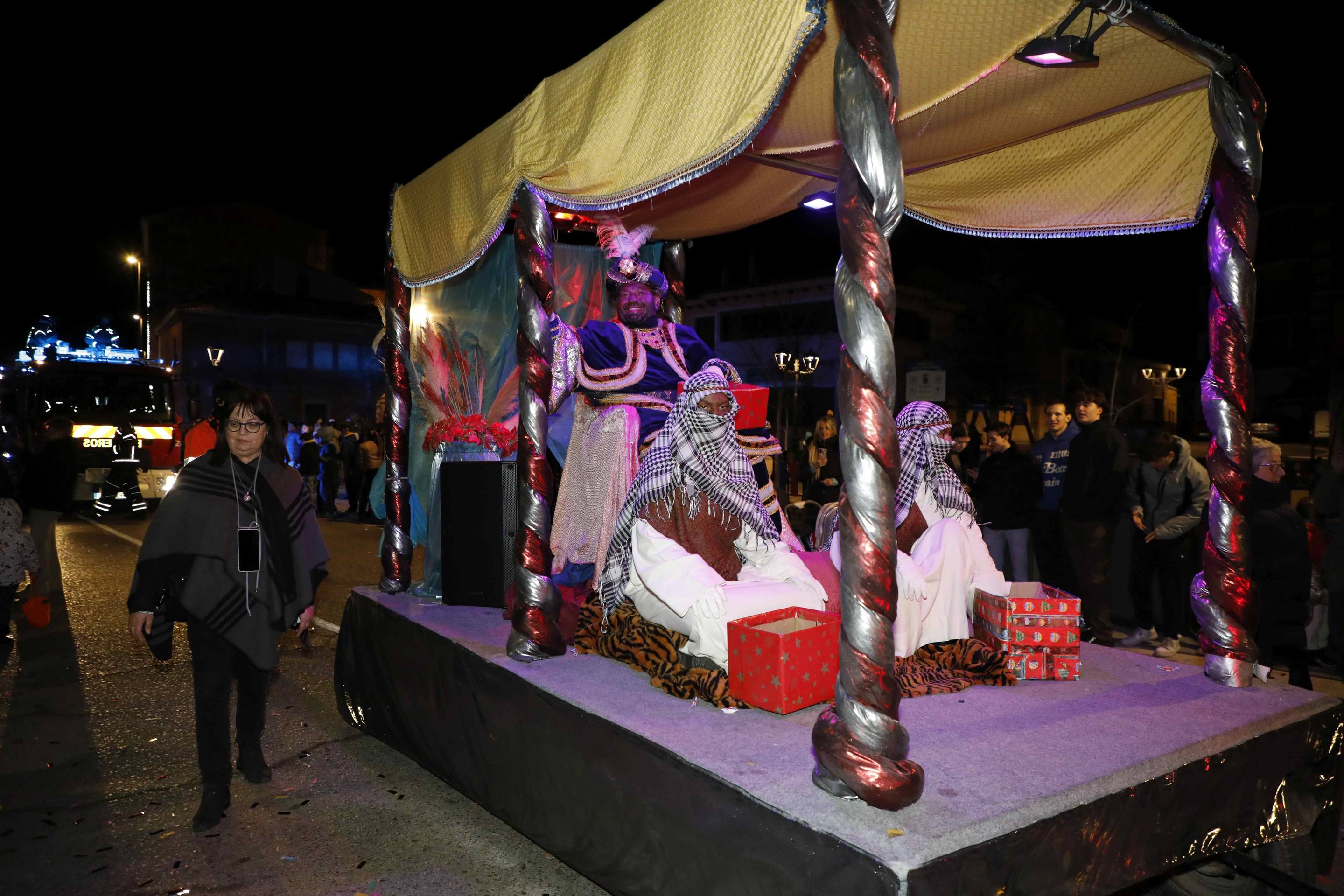 La cabalgata de Reyes de Peñafiel, en imágenes