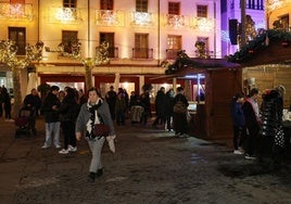 Puestos del Mercado Navideño en la Plaza Mayor.