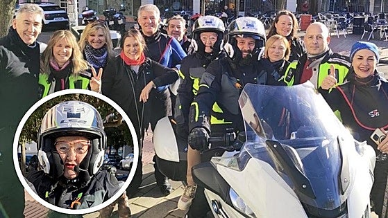 Y la octogenaria Charo cumplió su sueño: «Montar en moto era la ilusión de mi vida»
