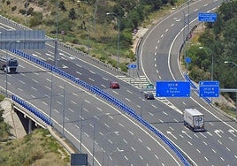 Autopista AP-6, en término municipal de El Espinar.