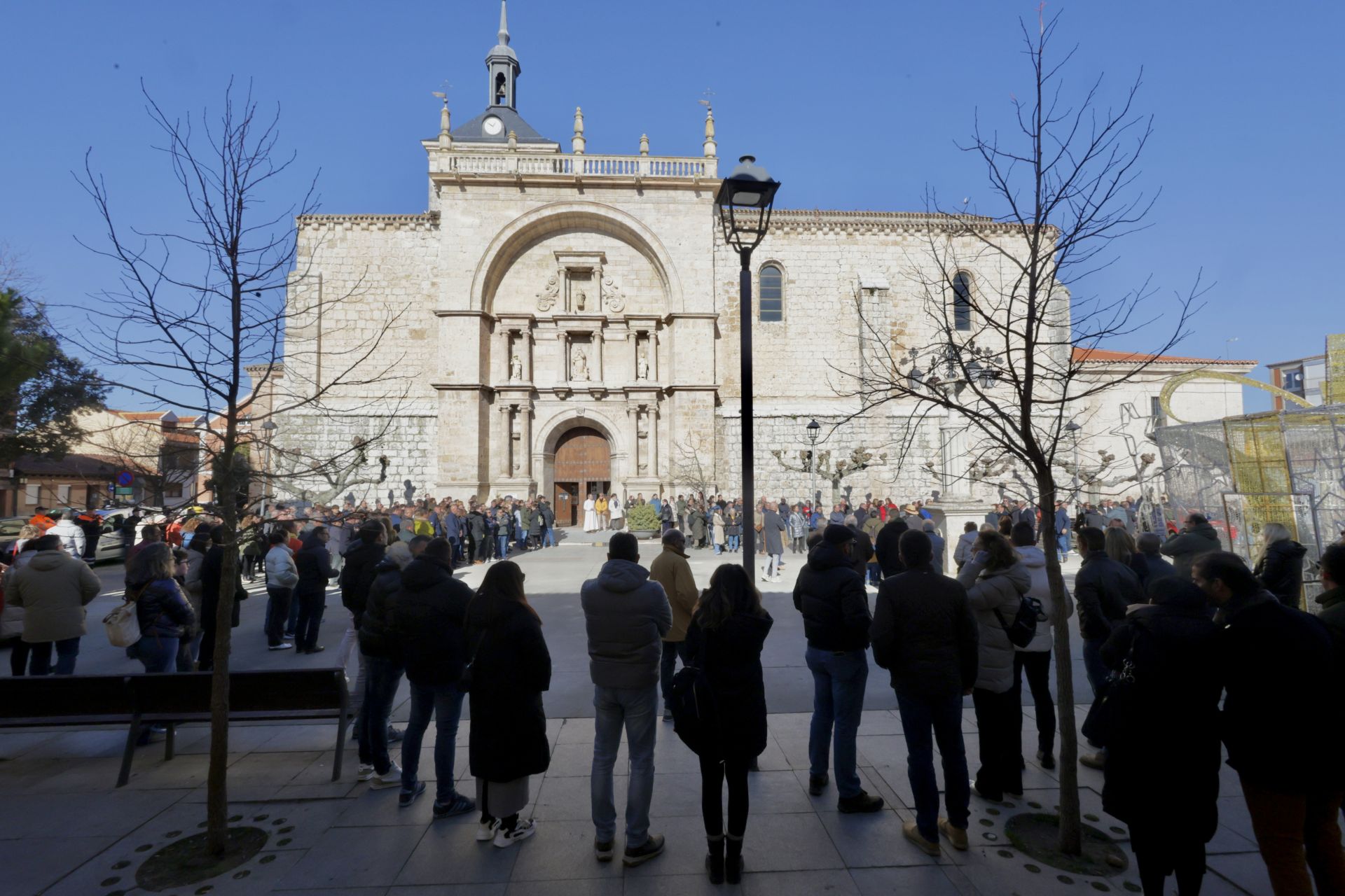 Funeral en Tudela de Duero por el bombero fallecido en acto de servicio en Fompedraza