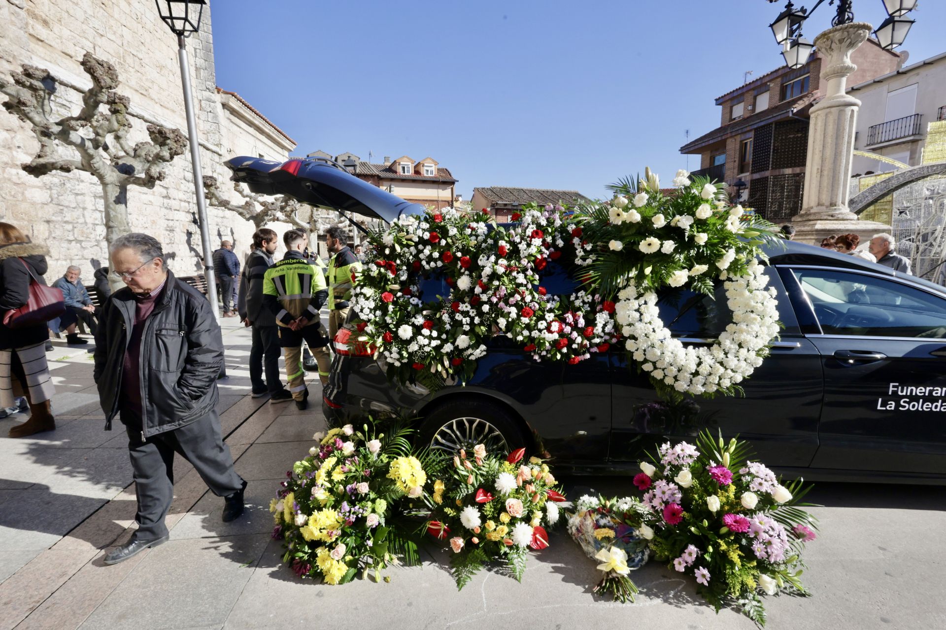 Funeral en Tudela de Duero por el bombero fallecido en acto de servicio en Fompedraza