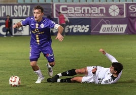 Javi Romano, en una acción del partido.