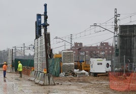 Trabajos del Ave en la zona del Camino Viejo de Husillos.