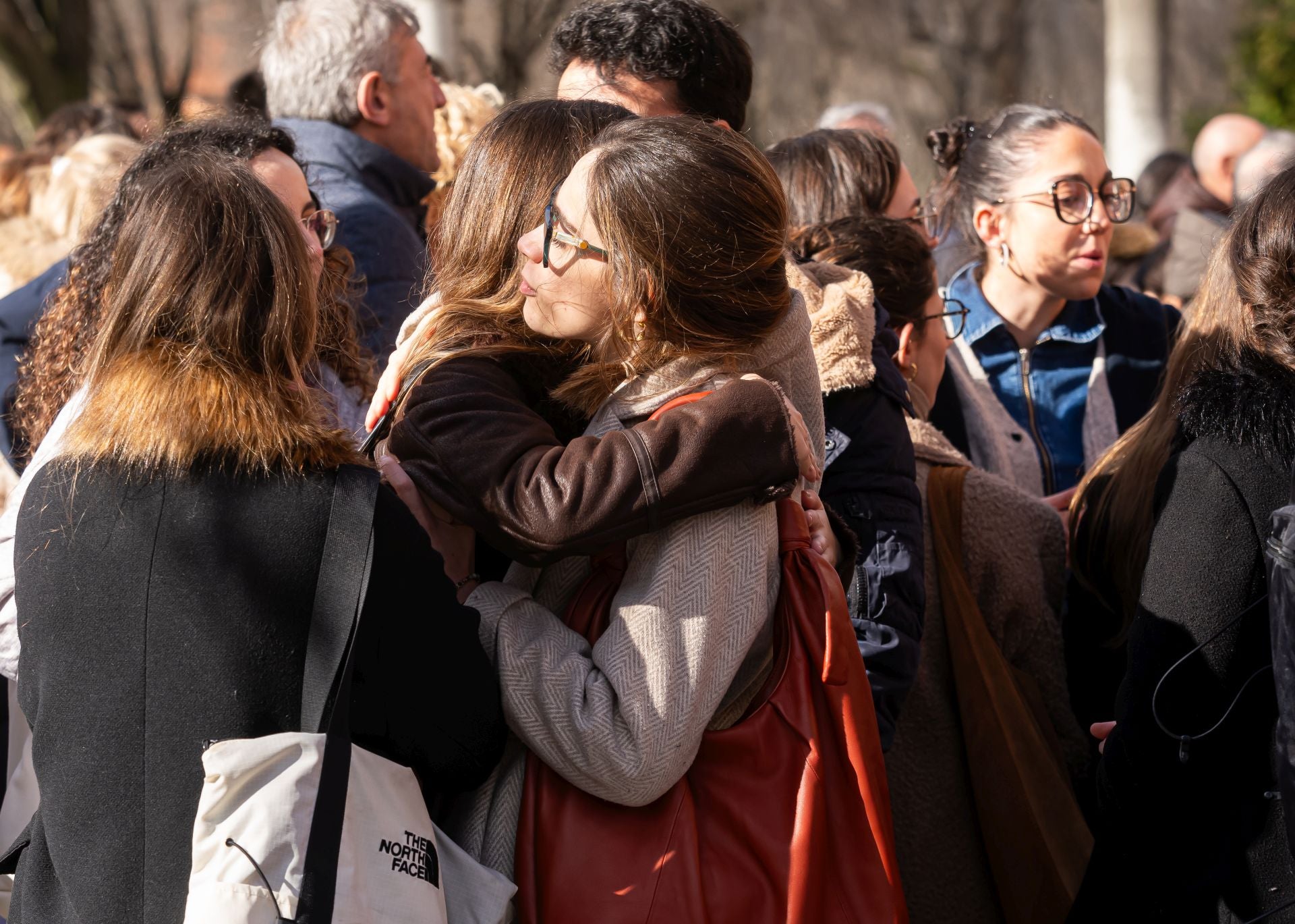 Los futuros médicos se examinan en busca de una plaza en la Sanidad pública