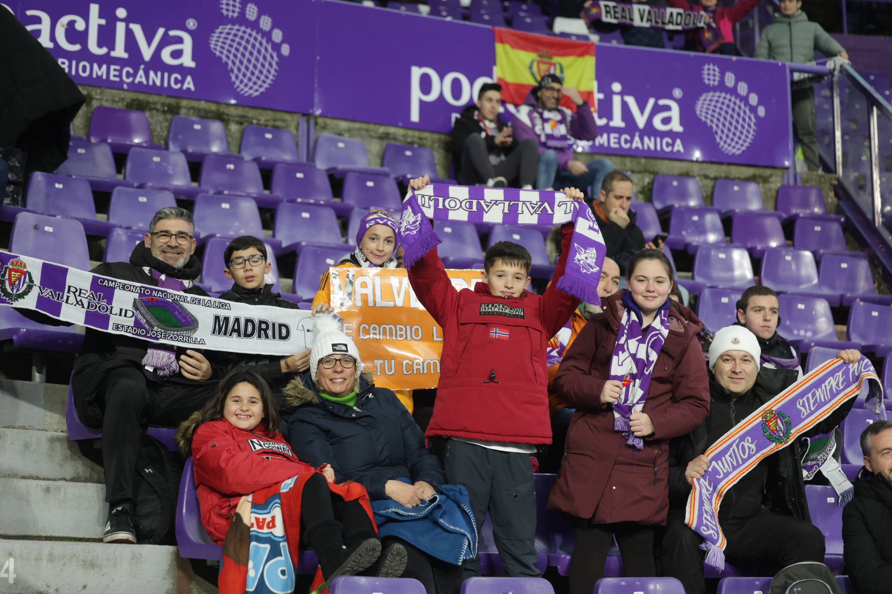 Búscate en la grada del Real Valladolid-Real Madrid (1/4)