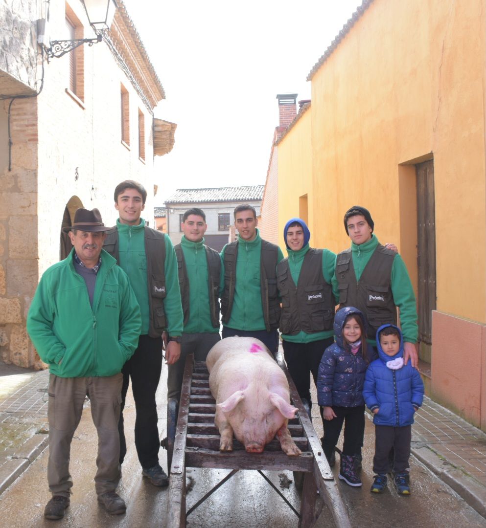 El invierno es motivo de fiesta en Becerril de Campos