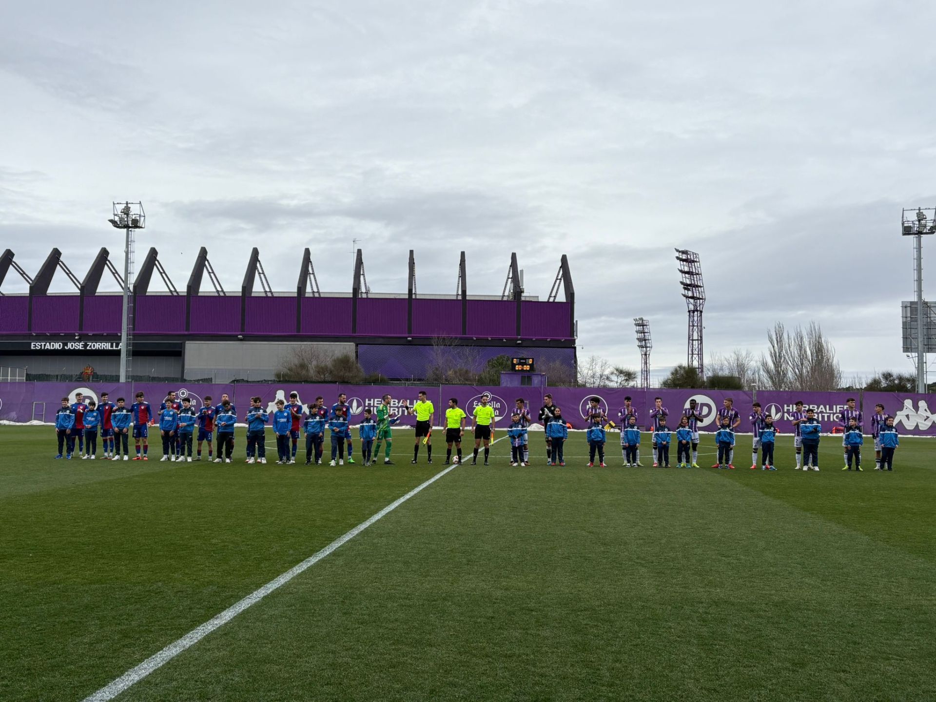 Imágenes del empate entre el Promesas y el Langreo