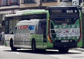 Imagen de archivo de un bus urbano en Valladolid.