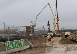 Obras del Ave a Cantabria en la zona del Camino Viejo de Husillos.