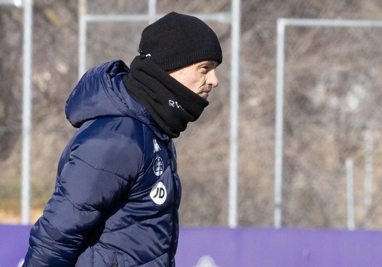 Diego Cocca, durante el entrenamiento del pasado lunes