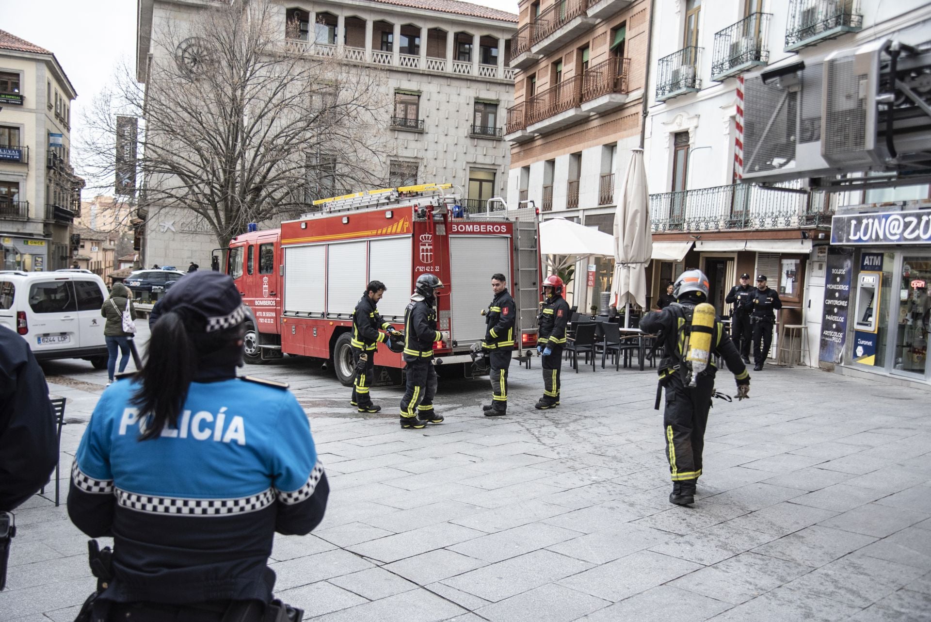 Fotos del incendio en un restaurante del centro de Segovia