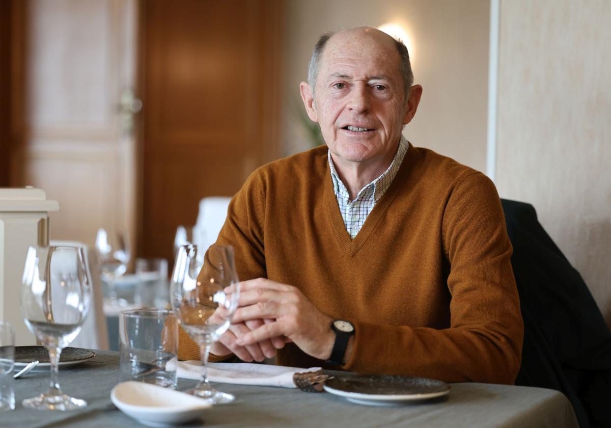 Luis Mariano Minguela en el restaurante Dámaso.