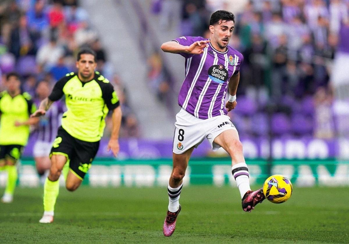 Kike Pérez, durante el encuentro con el Real Betis en Zorrilla.