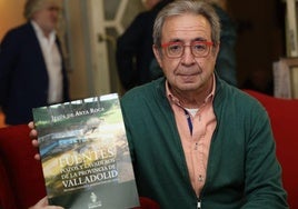 Jesús Anta, durante una presentación de una de las publicaciones sobre Valladolid de las que es autor.