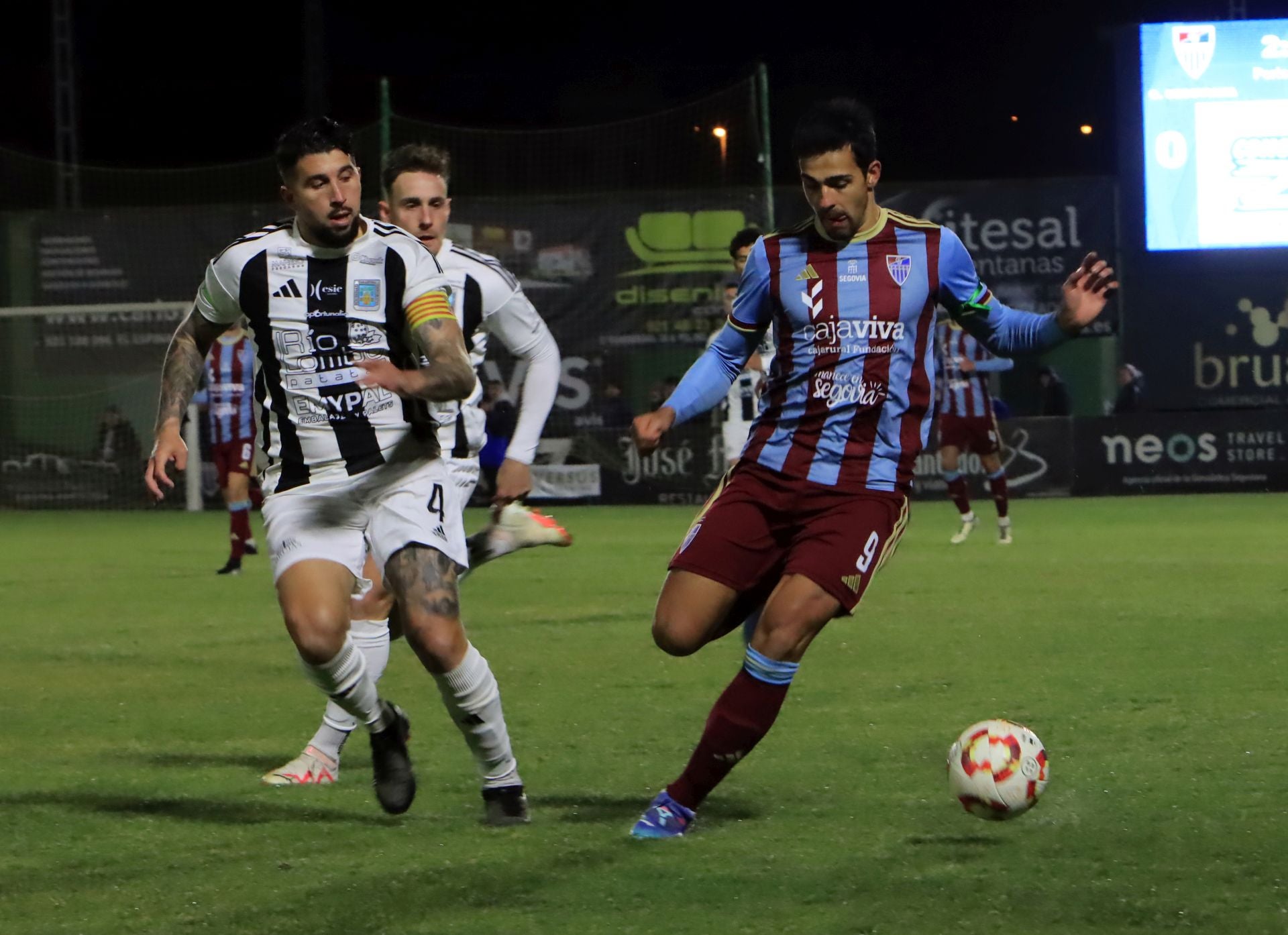 Fotos de la derrota de la Segoviana ante el Tarazona