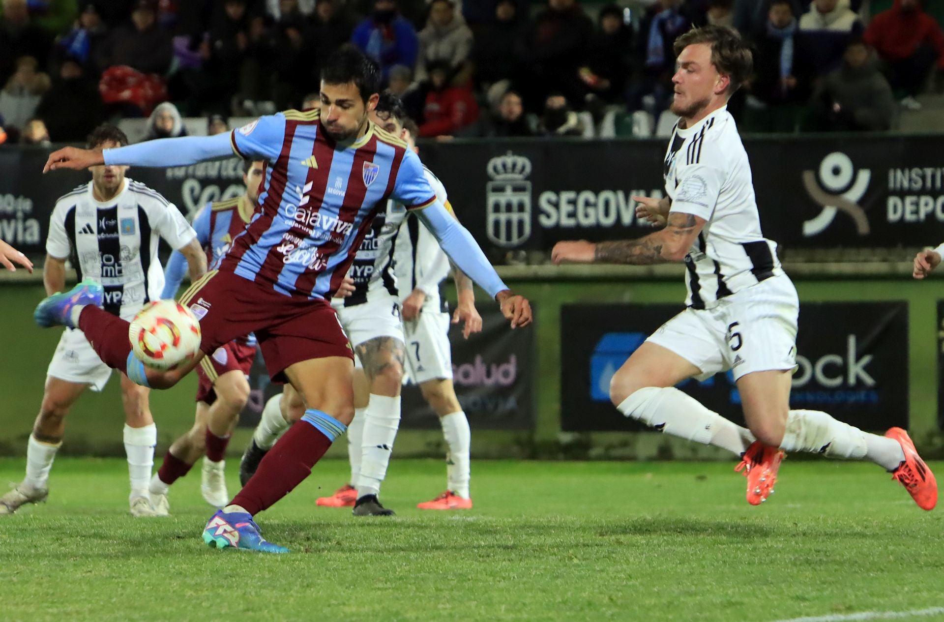 Fotos de la derrota de la Segoviana ante el Tarazona