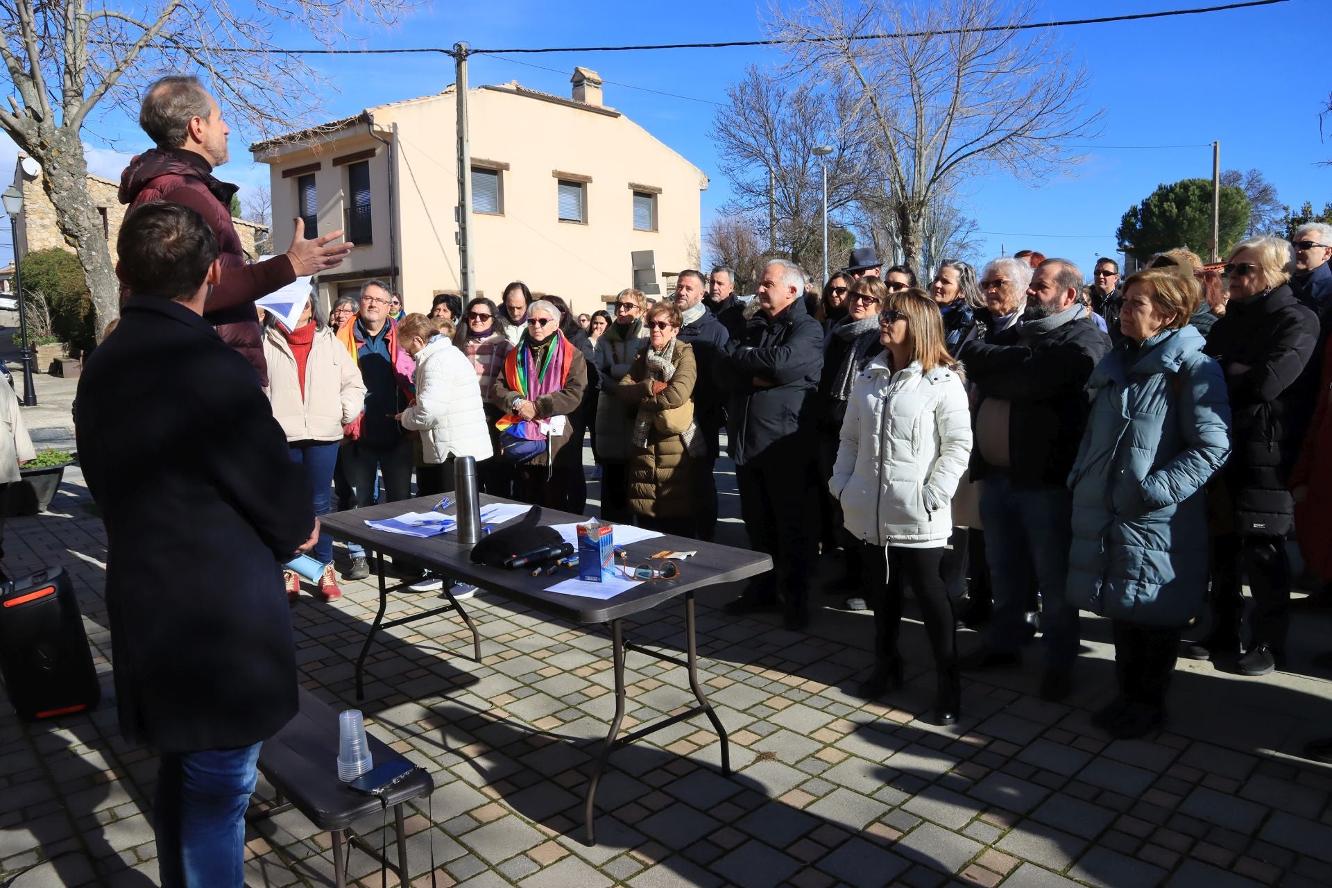 Fotos de la concentración en apoyo a las parejas homosexuales en Segovia