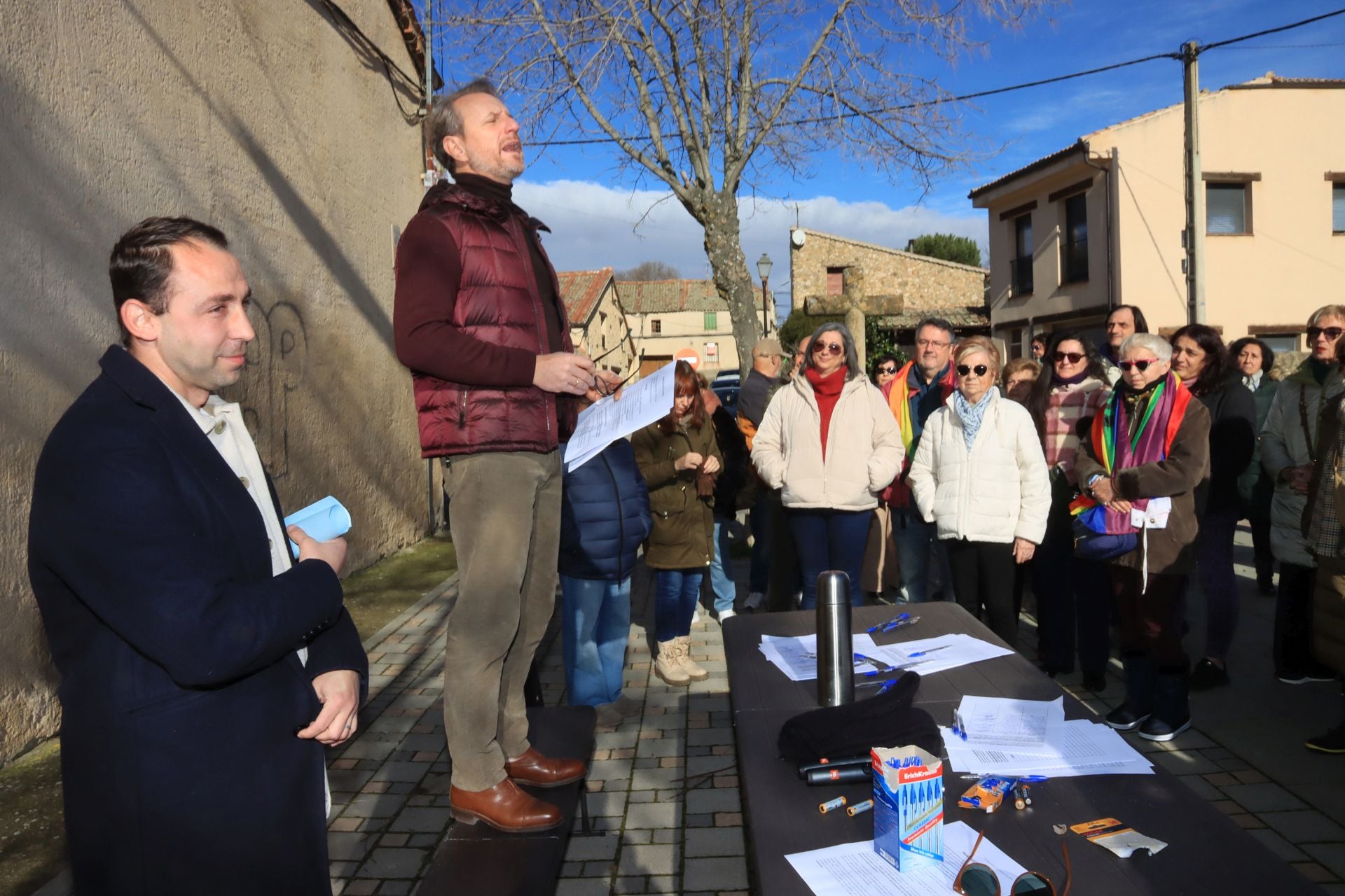 Fotos de la concentración en apoyo a las parejas homosexuales en Segovia