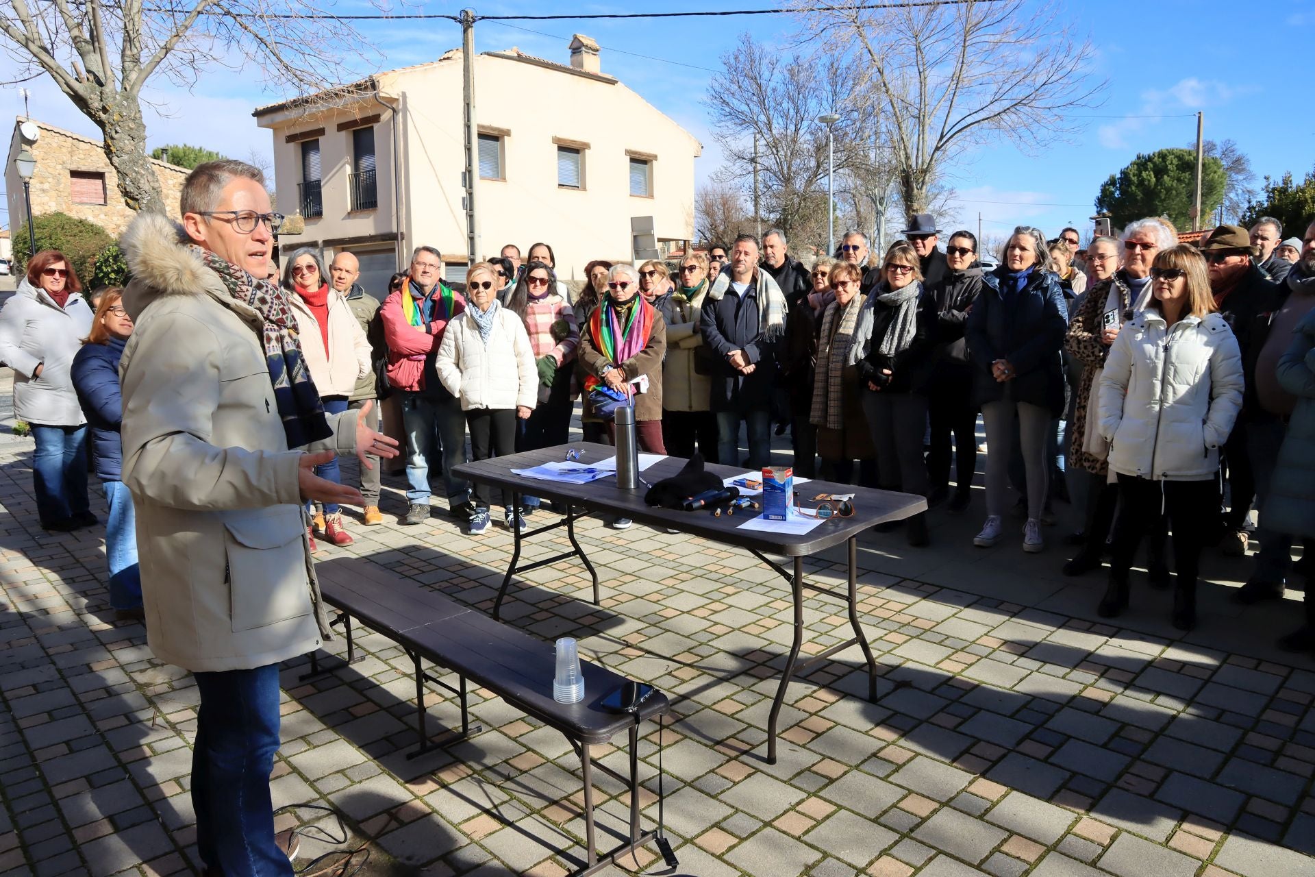 Fotos de la concentración en apoyo a las parejas homosexuales en Segovia
