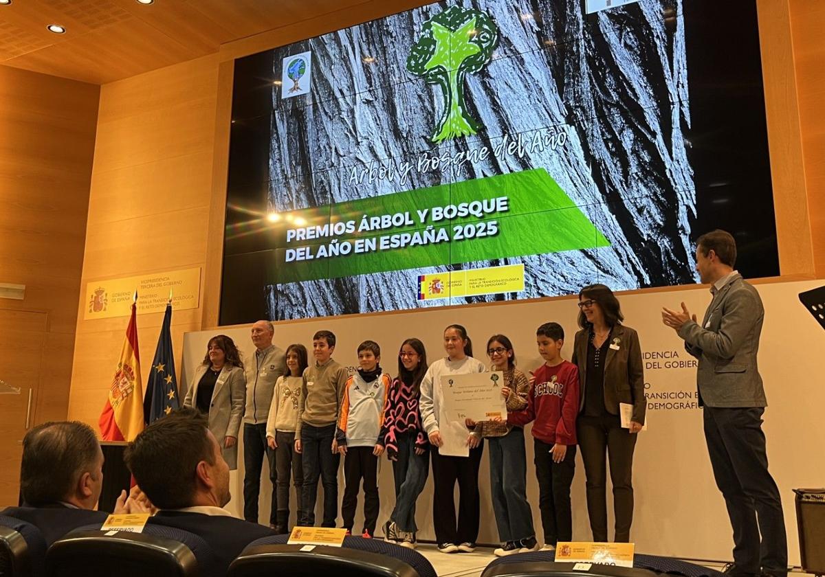 Entrega del premio a 'El Bosque Encantado' de Valoria del Alcor.