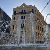 El antiguo edificio de Hacienda de la Plaza de Madrid