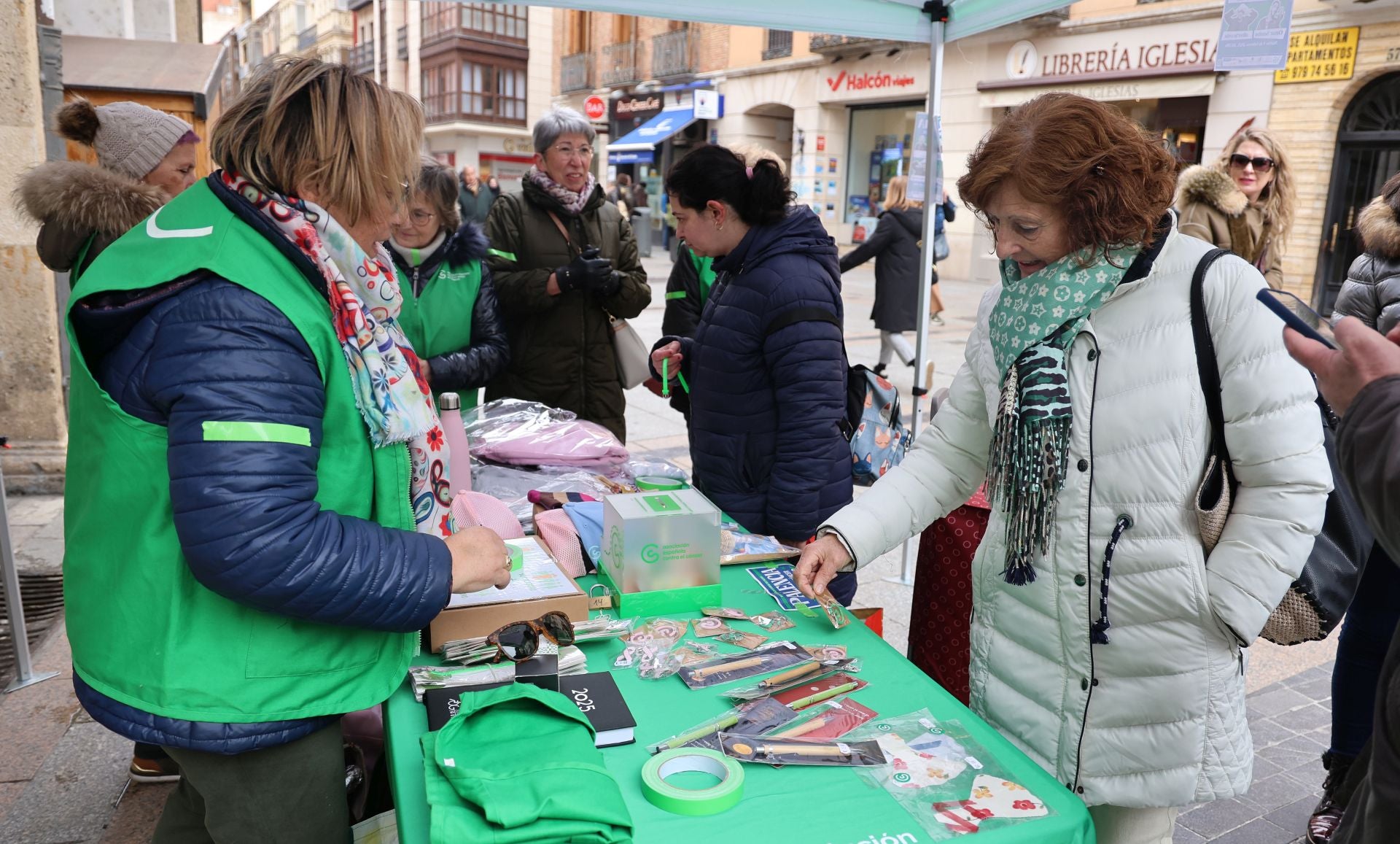 La Asociación Contra el Cáncer se viste de gala