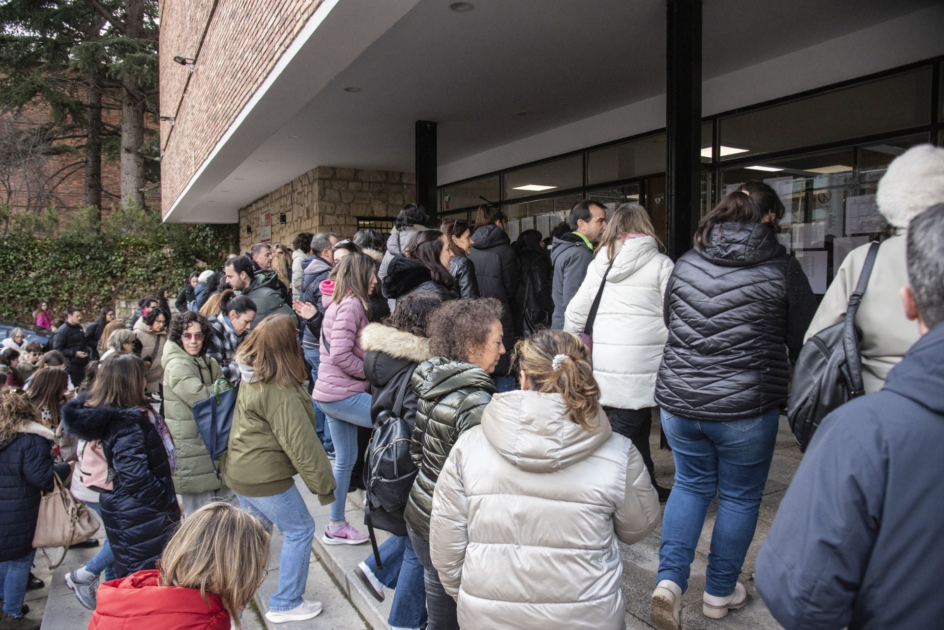 Los aspirantes entran al Andrés Laguna.