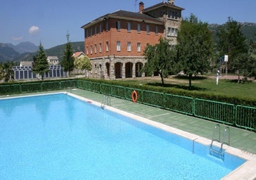 Adjudicadas las obras que transformarán el albergue de Arbejal