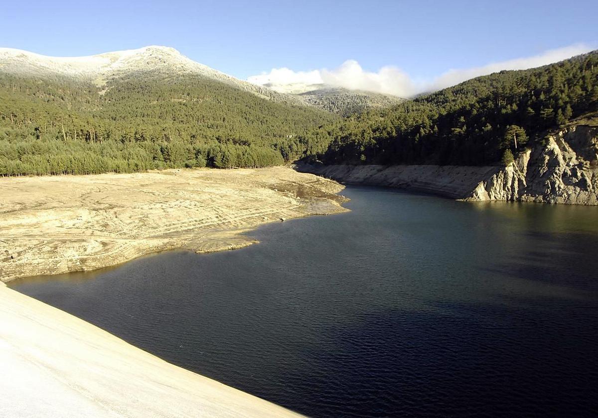 Embalse de El Tejo, en El Espinar.