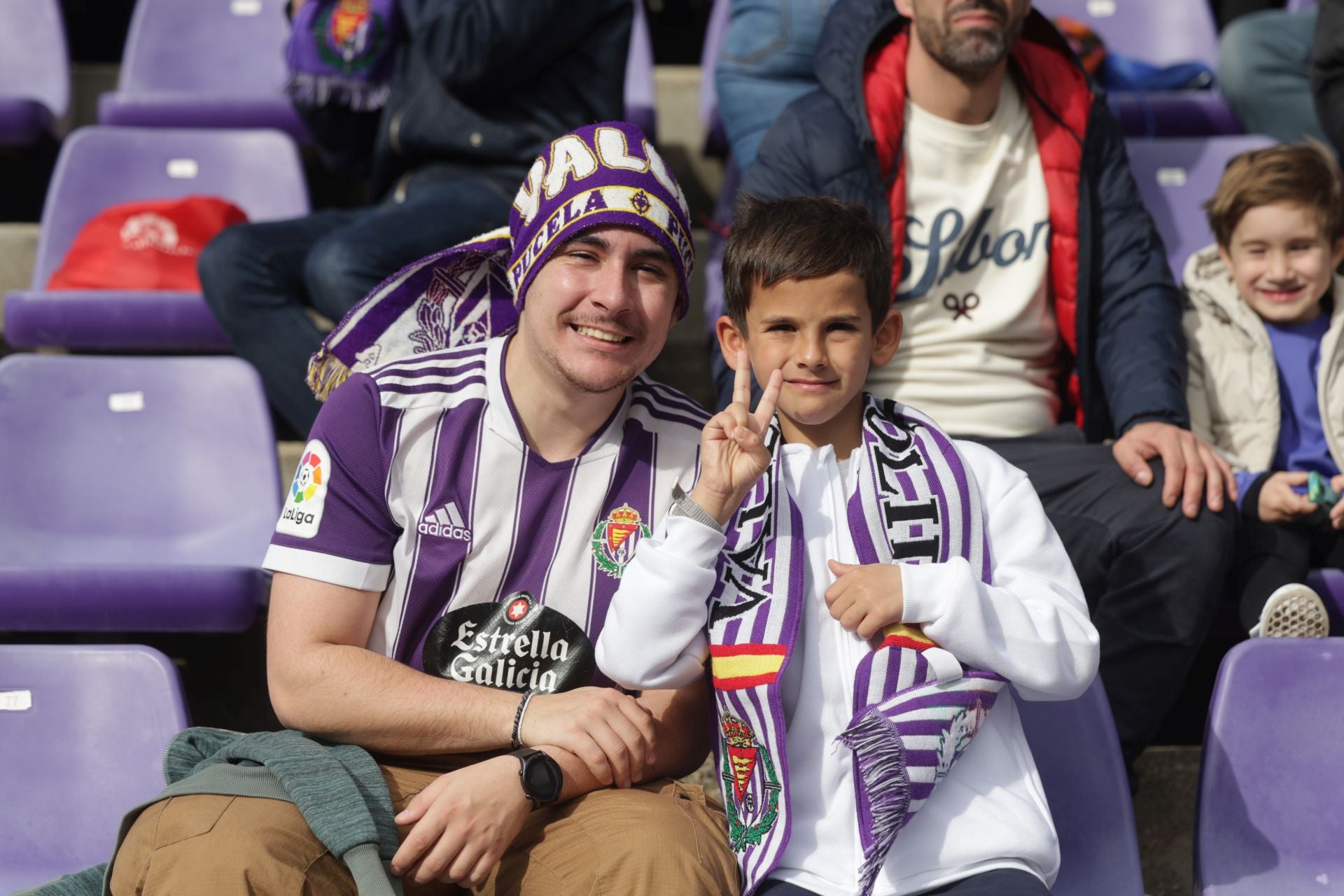Búscate en la grada del Real Valladolid-Sevilla 1 de 2