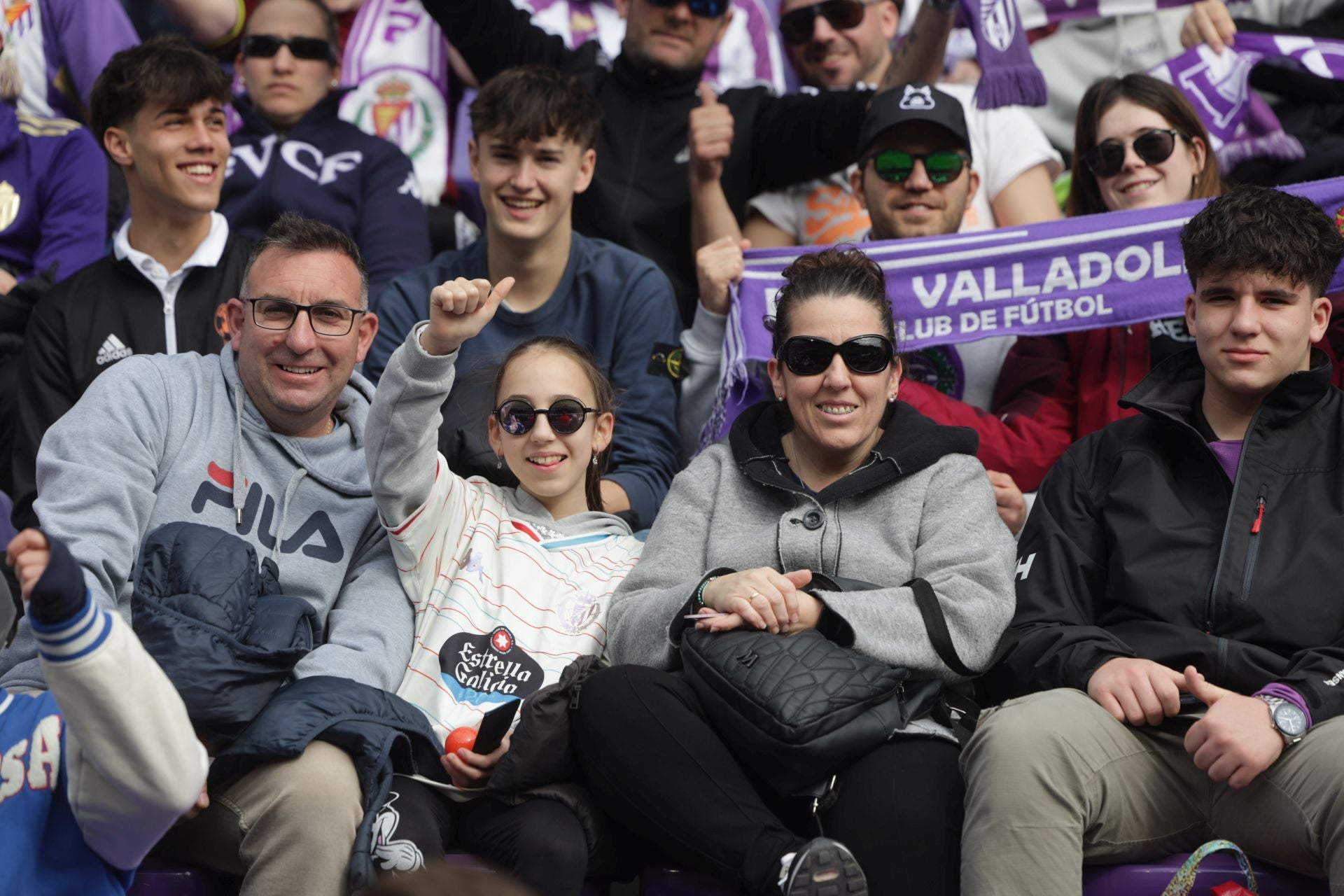 Búscate en la grada del Real Valladolid-Sevilla 2 de 2