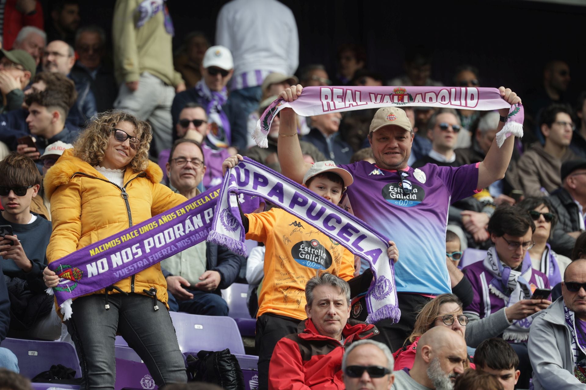 Búscate en la grada del Real Valladolid-Sevilla 2 de 2
