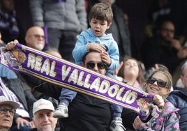 Aficionados del Real Valladolid en el partido contra el Sevilla