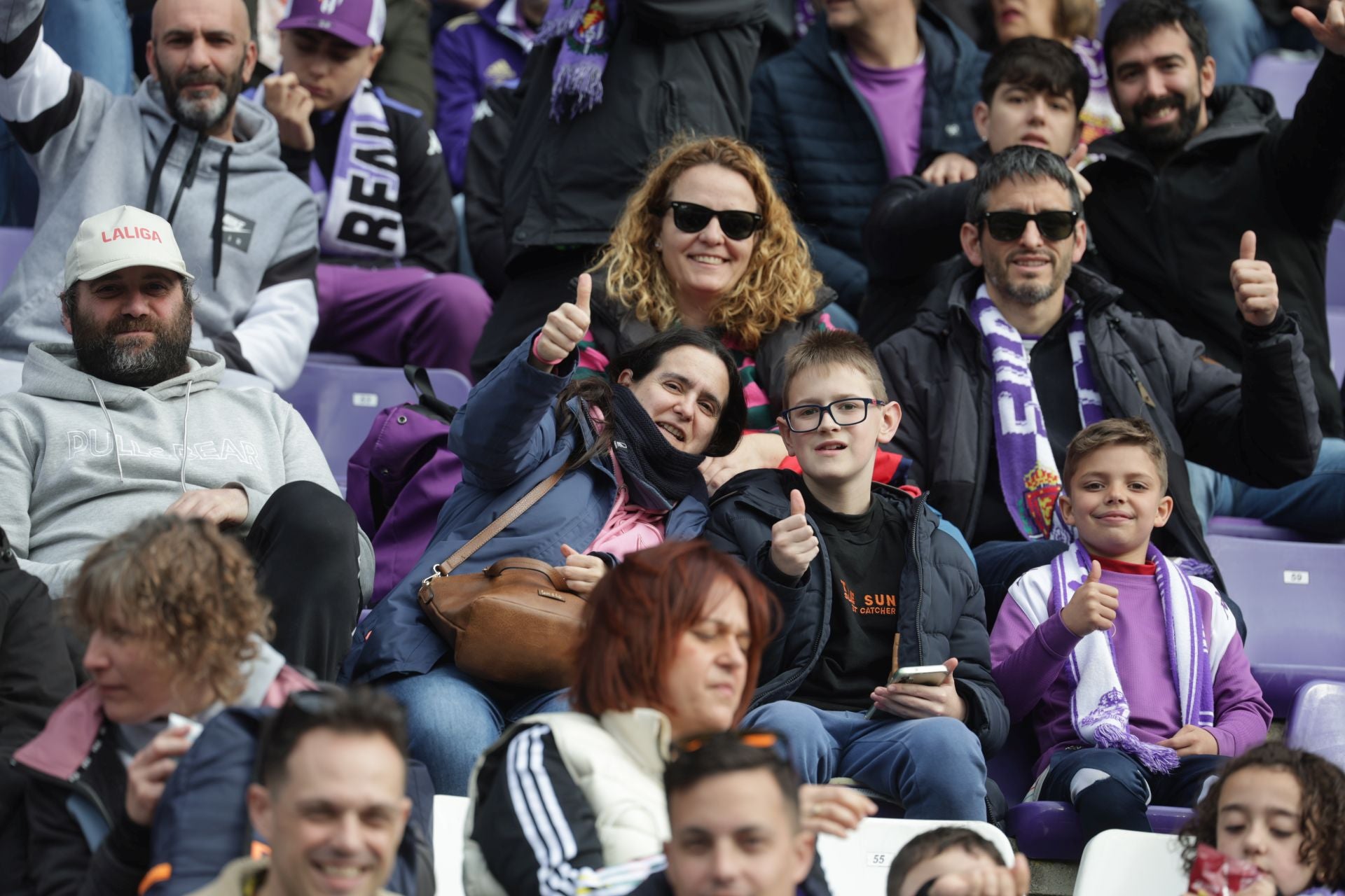 Búscate en la grada del Real Valladolid-Sevilla 2 de 2