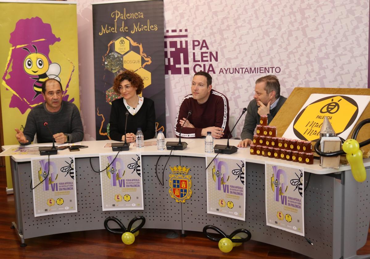 Palencia produce al año 300 toneladas de miel «de máxima calidad»