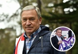 Javier Clemente posa con la camiseta del Athletic Club, al que dirigió hasta en tres etapas distintas (1981-86, 1990-91 y 2005-06). En detalle, el día de su presentación en Valladolid, en 2010.