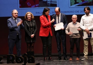 Cruz Roja homenajea a sus 6.000 socios y 800 voluntarios